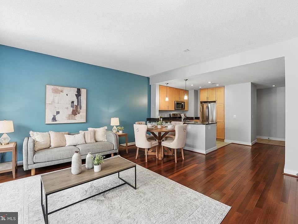 1st image of 820 N Pollard St APT 512