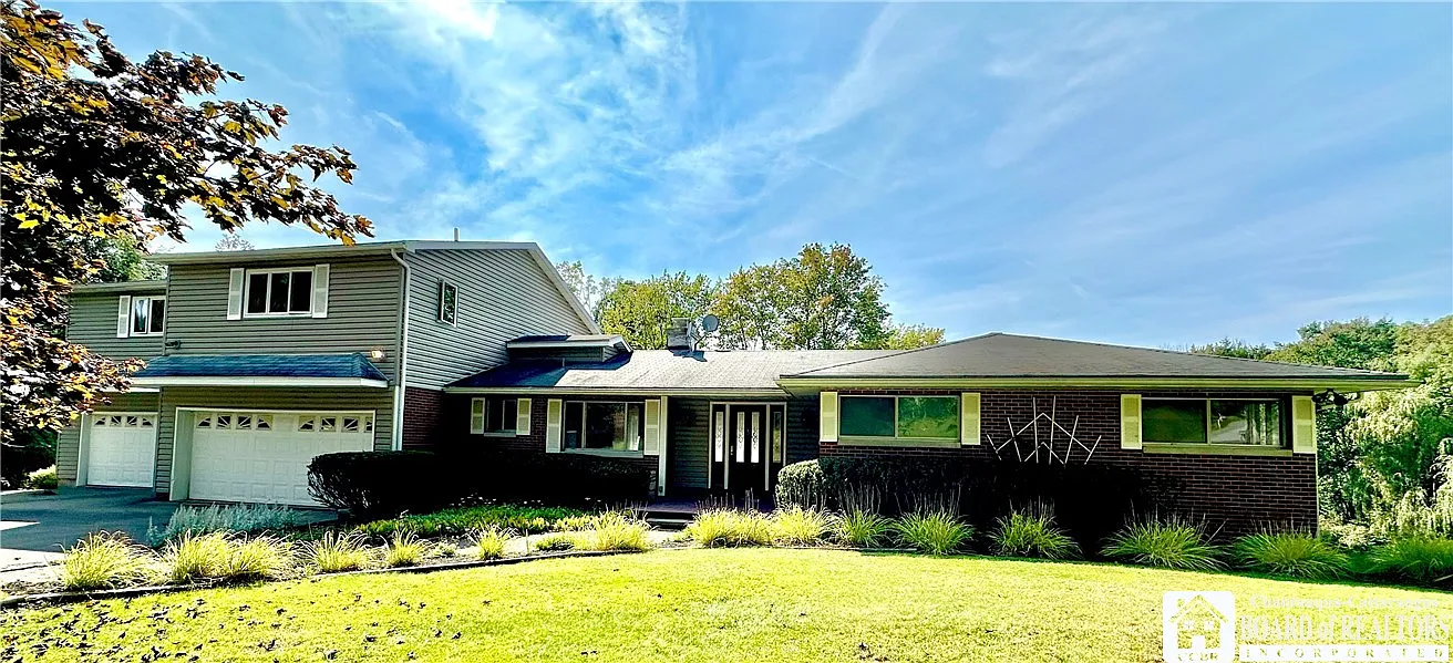 2439 Oakwood Ter photo 1