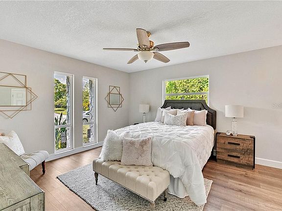 2nd image of 7021 Betty St