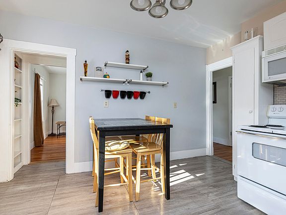 2nd image of 9 Washington Avenue #2