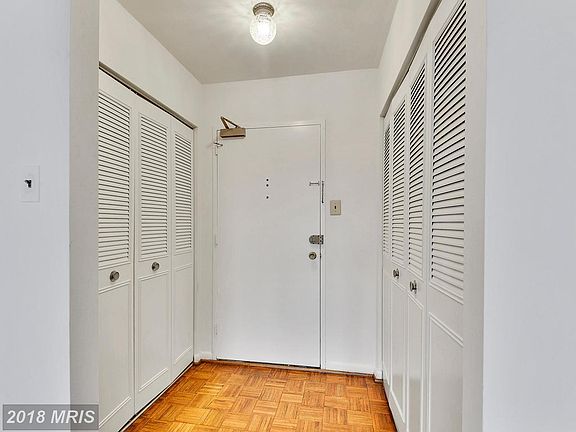 4th image of 8315 N Brook Ln #2-807