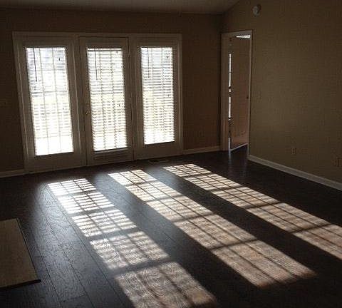 2nd image of 509 Breslin Ave