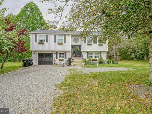 505 Howard Ave, Hammonton, NJ 08037