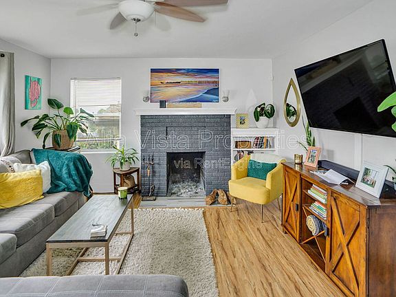 2nd image of 4546 Brighton Ave