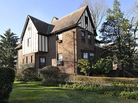 Sold by Robert E. Hill  | media 11