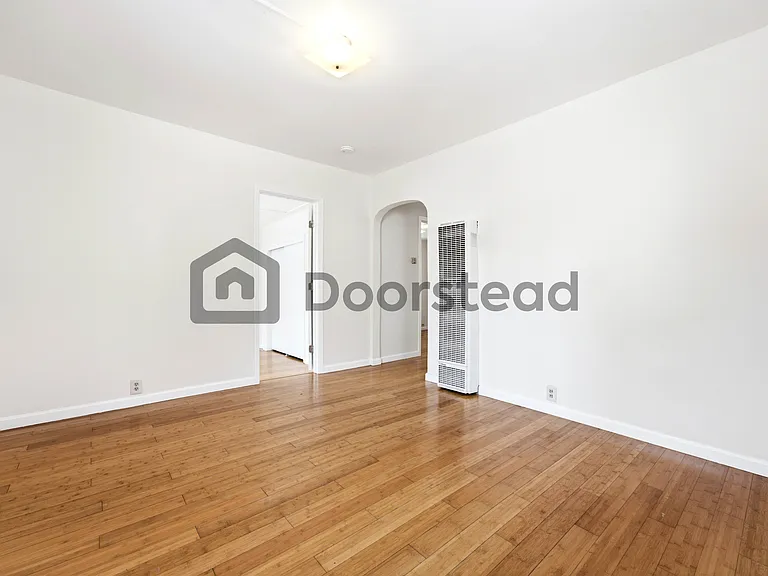 4339 Adeline St #B — Photo 8