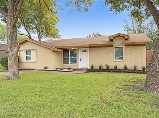 738 Pebble Creek Ln, Mesquite, TX