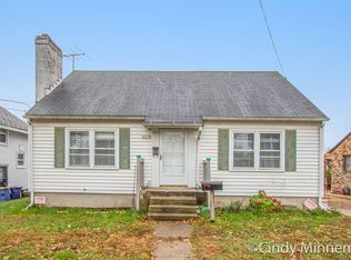 1158 Beechwood St NE, Grand Rapids, MI 49505