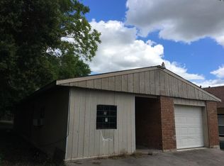 813 Ross St, Kerrville, TX 78028