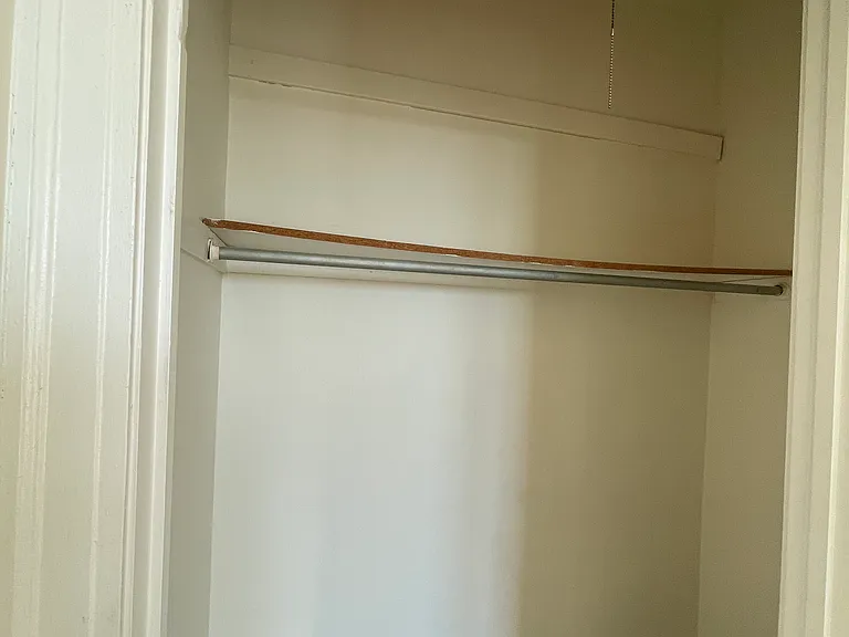 5154 N Clark St #422 — Photo 9