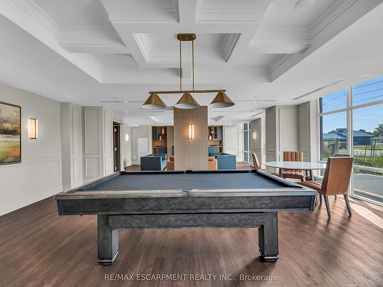 460 Dundas St E #522 — Photo 46