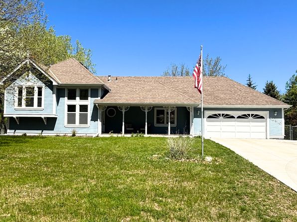 12310 29th Ave N, Plymouth, MN 55441