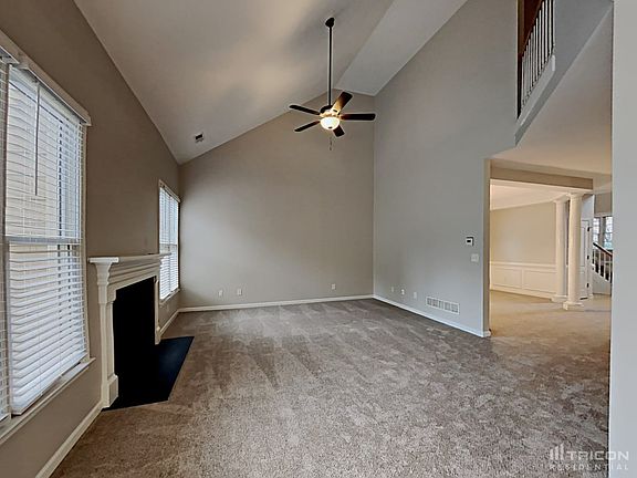 5th image of 208 Mirramont St