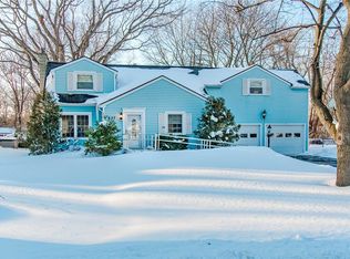 827 Chestnut Bnd, Webster, NY 14580