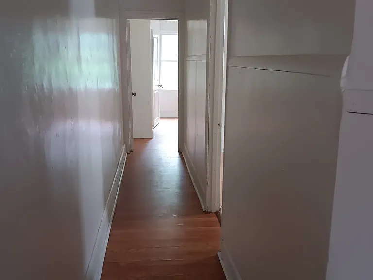 131 E Coulter St — Photo 18