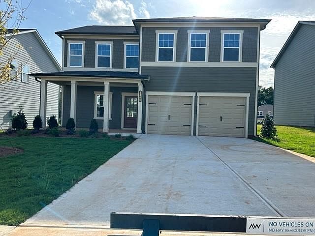 1st image of 2441 Boxwood Cir SE