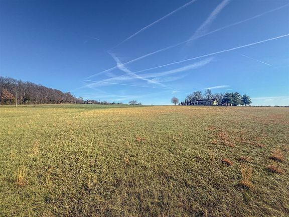 4th image of 765 Finney Rd