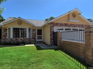 32184 Green Hill Dr, Castaic, CA 91384
