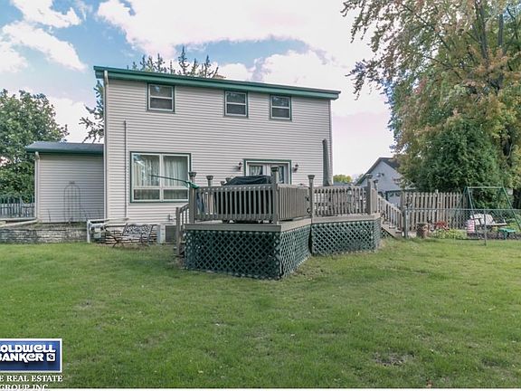 Side view with large deck!
