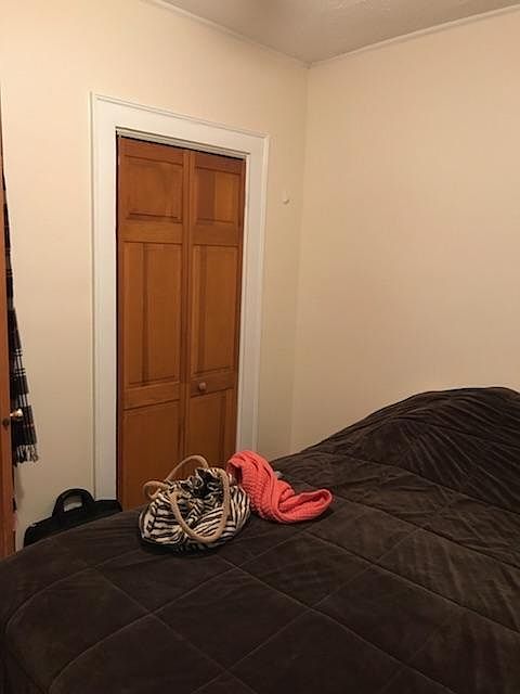 Bedroom looking at closet
