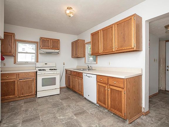 5th image of 514 Goshen Ave