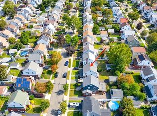 21 Collins Ave, Bloomfield, NJ 07003