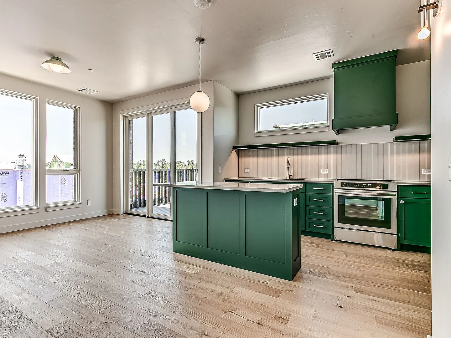 Brand New + Wheeler District — Photo 2