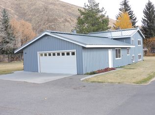 109 River Bend Ln, Hailey, ID 83333