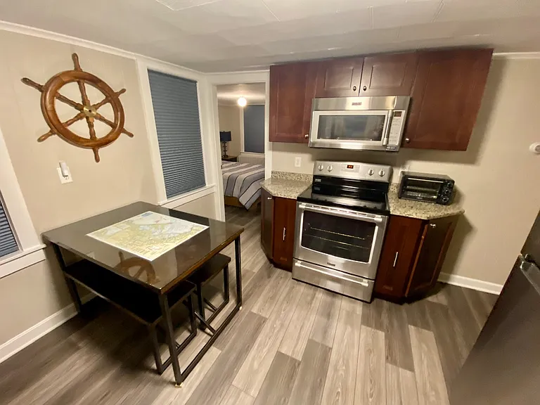 8 Howland St #2 — Photo 4
