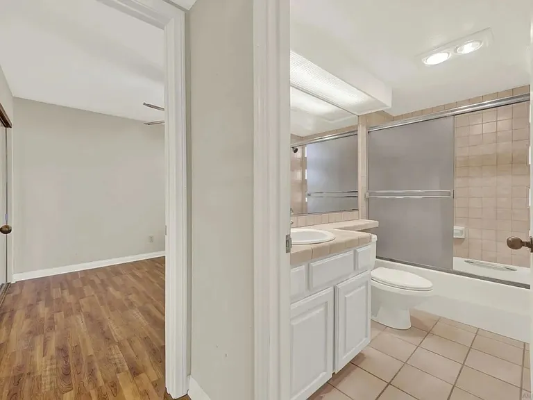 3104 Dickens St — Photo 6