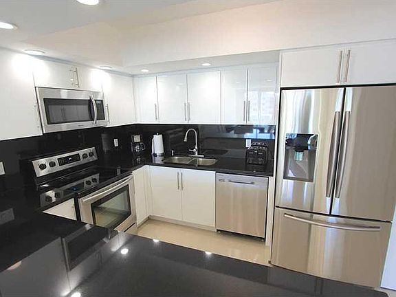 2nd image of 19370 Collins Ave APT 1610