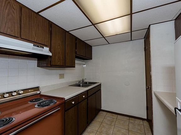4th image of 5700 Pontiac Dr APT 6