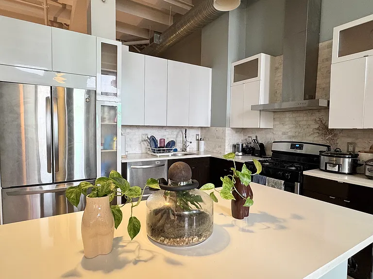 728 Market St #502A — Photo 5