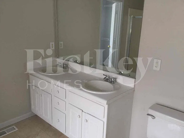 4816 Clove Dr SW — Photo 5