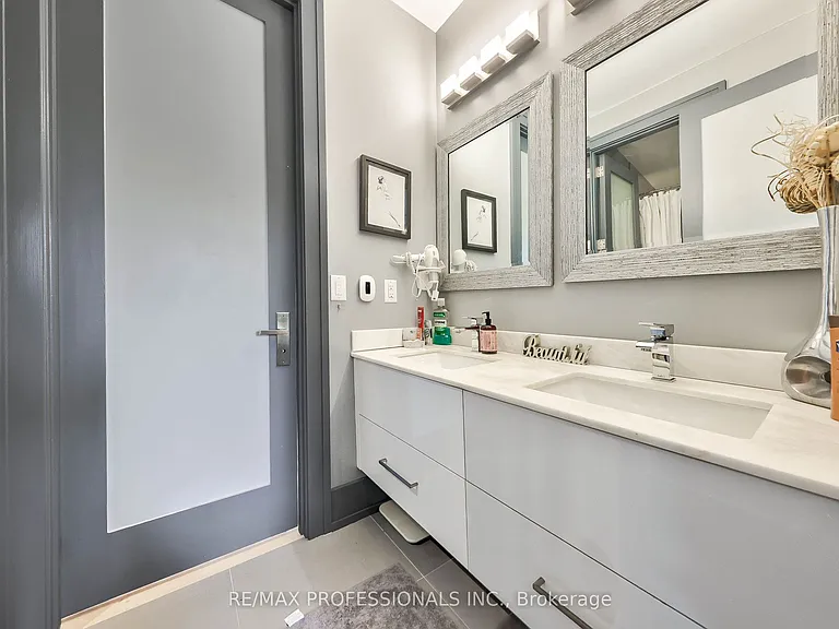 29 Avon Park Dr — Photo 36