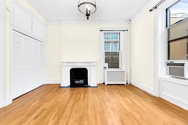 Rented by Corcoran | media 14