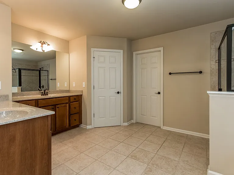 3925 Village Estates Ct — Photo 12