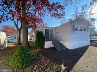 3007 Walnut Ln, Telford, PA 18969
