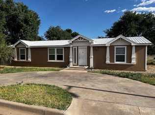 3601 Cesar Chavez Dr, Clovis, NM 88101