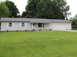 9147 Riverside Dr, Grand Ledge, MI 48837