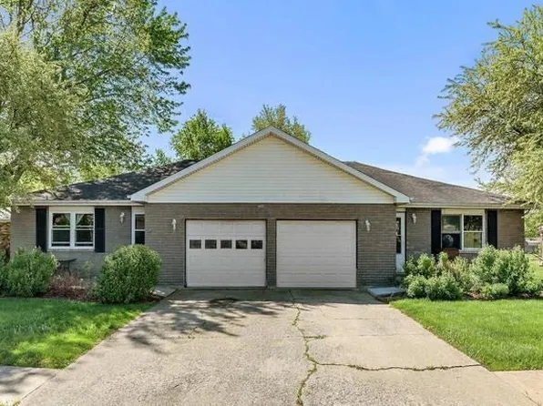 166 Keigher Dr, Manteno, IL 60950