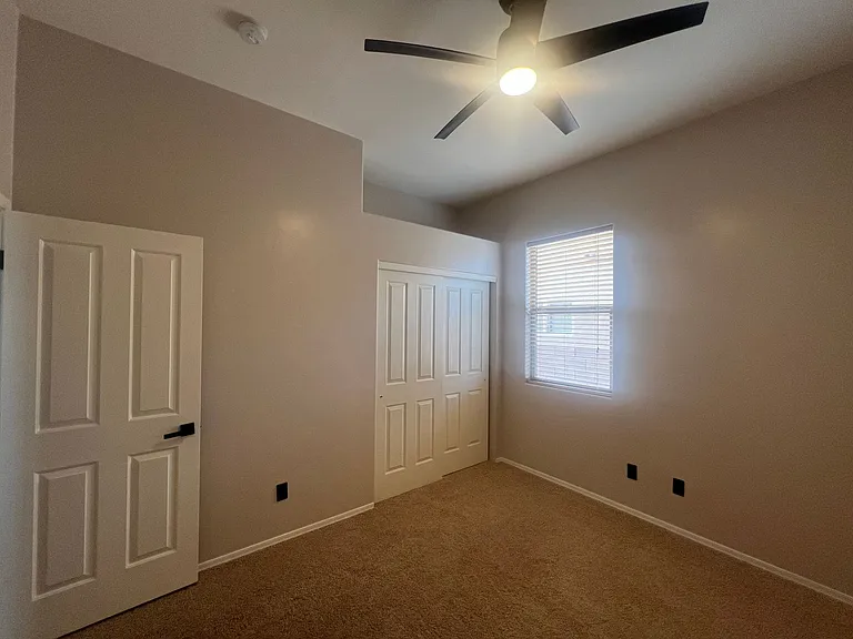 10485 E Kingswood Dr — Photo 10