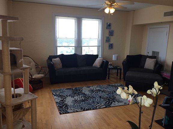 5th image of 3745 Lindell Blvd APT 1307
