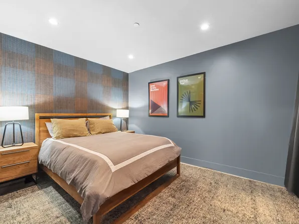 222 Withers Street image 5 of 14