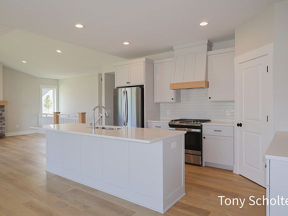 2nd image of 5184 Blendon Meadow Cir #47