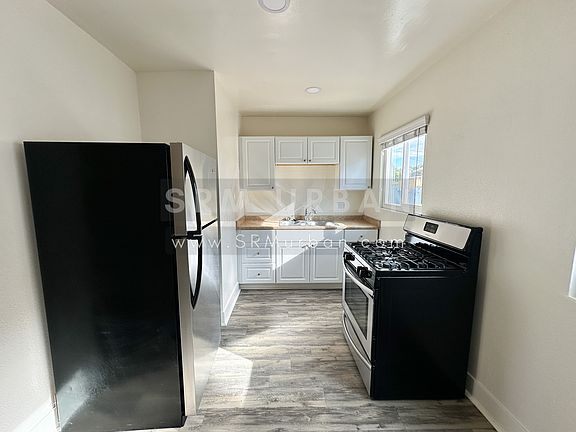 3rd image of 3701 Adams Ave APT 11