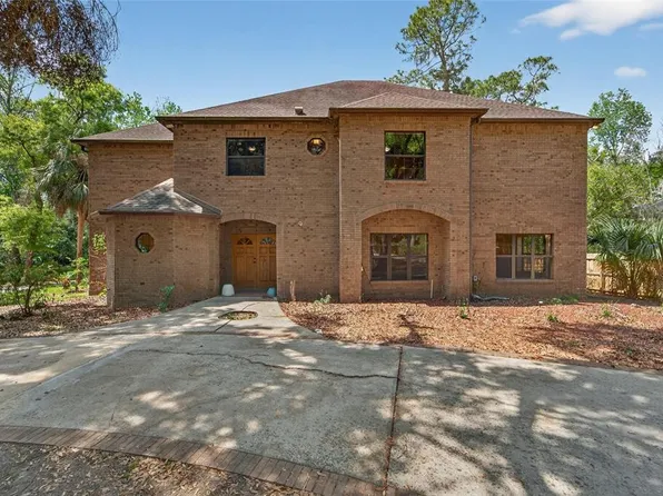 902 River Rapids Ave, Brandon, FL 33511