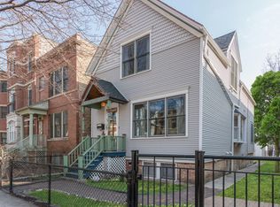 3707 N Janssen Ave, Chicago, IL 60613