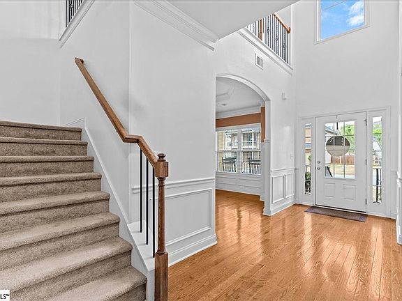 5th image of 373 Heritage Point Dr