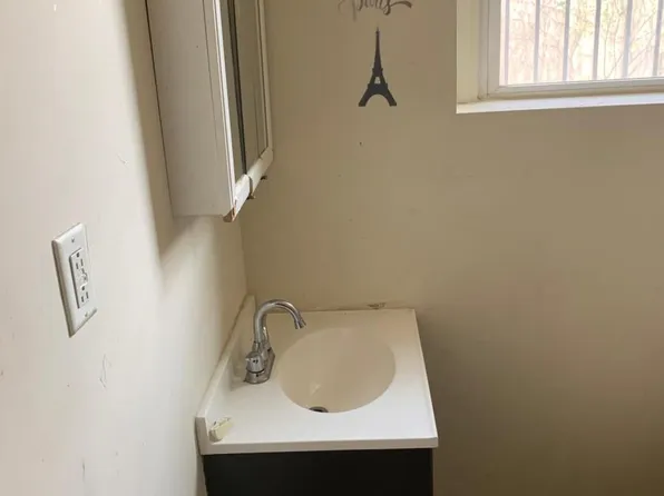 3225 Turner St #1, Philadelphia, PA 19121